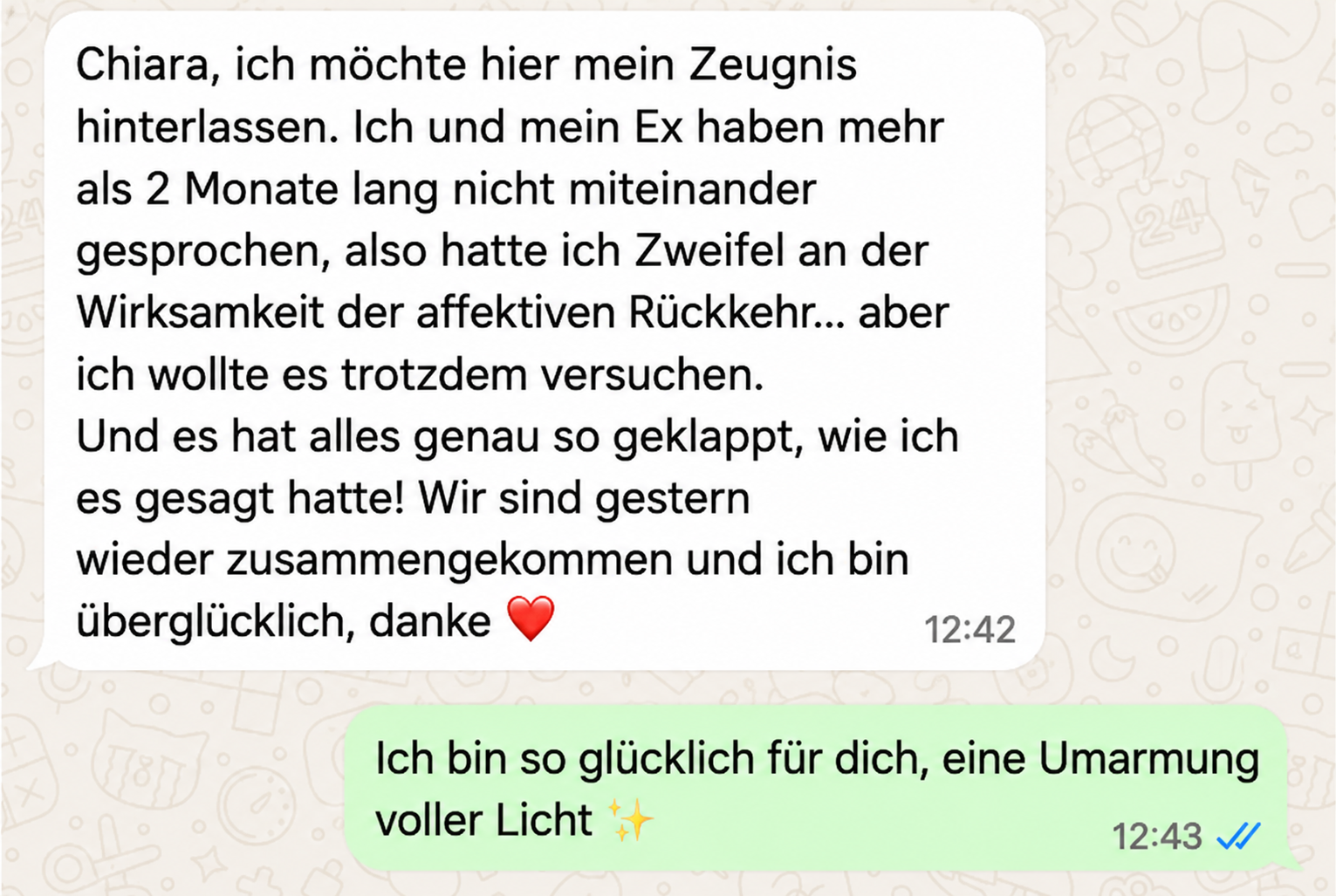 Messaggio WhatsApp: Ieri siamo tornati insieme e sono felicissima, grazie